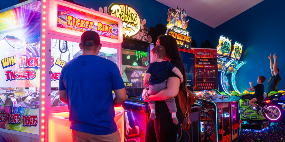 Paige's Crossing & Toptracer Driving Range, United States